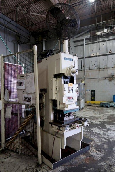 45 TON NIAGARA OBI PRESS