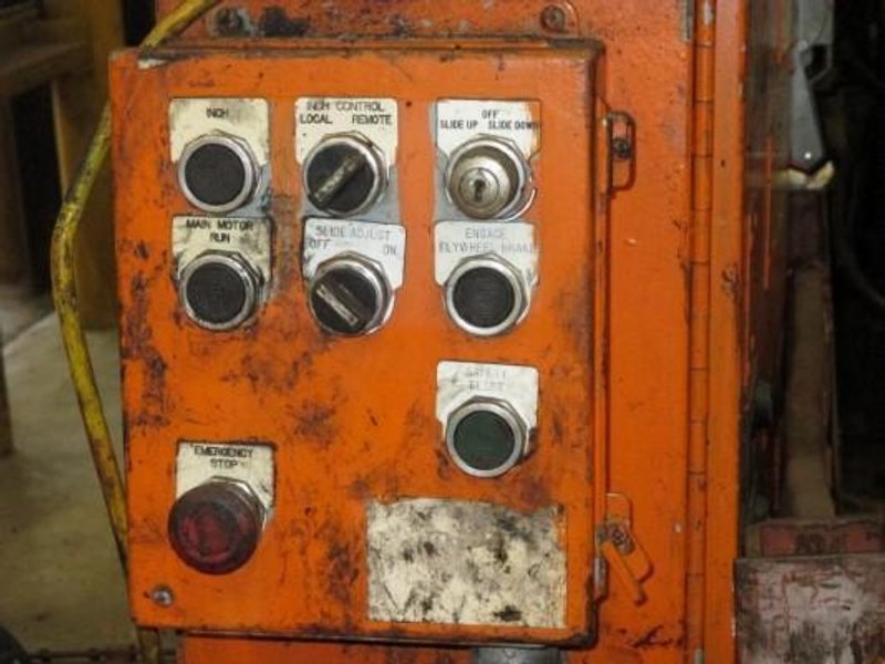 200 TON MINSTER SSSC PRESS: STOCK 63943