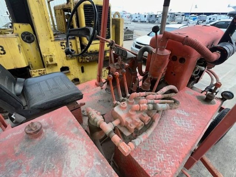 RIDE ON JOB SITE SWEEPER STOCK# 3875
