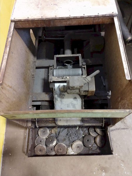 11" X 40" SHIGIYA MODEL #G-30 GU30B100A CYLINDRICAL GRINDER: STOCK 12525