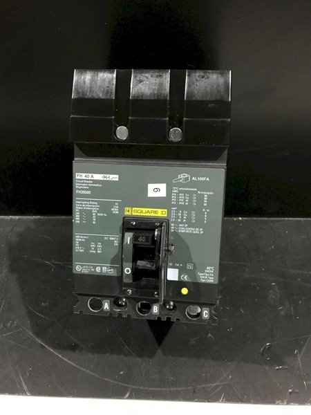 SQUARE D HJA36040SA CIRCUIT BREAKER NEW IN BOX
