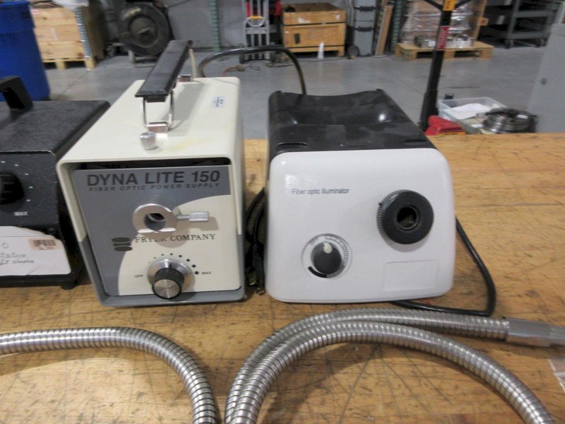 Precision 4.5" x 4.5" Single Axis Stage with Mitutoyo 0-50mm Micrometer, (3) Fiber Optic Light Sources, (2) Light Rings- Auction Item