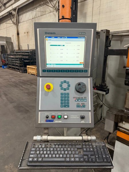 USED ERMAKSAN 12' X 176 TON HYDRAULIC CNC PRESS BRAKE MODEL CNC SAP 12X176