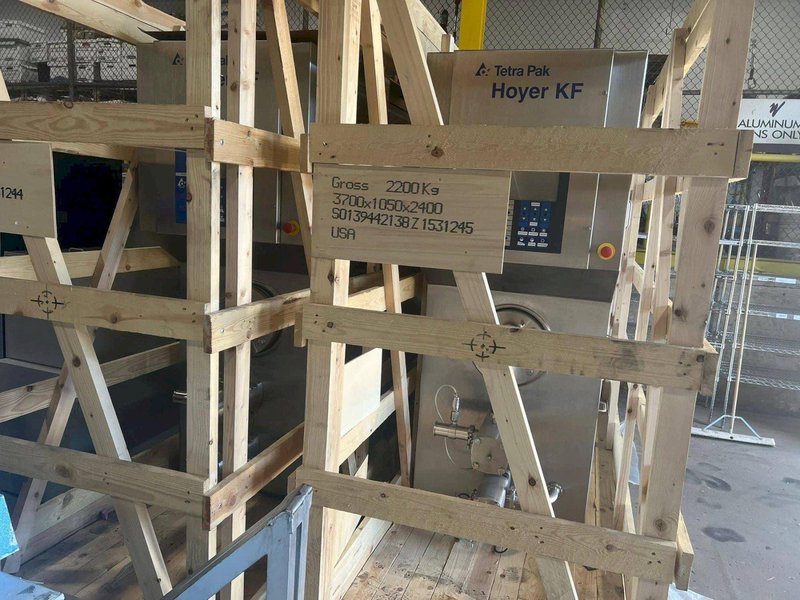Tetra Pak Hoyer KF 2000 XC Continuous Ice Cream Freezer, 2003
