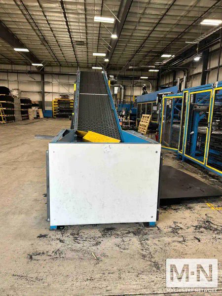 60 HP SHRED-TECH MODEL STQ-50E 4 SHAFT SHREDDER MFG 2015