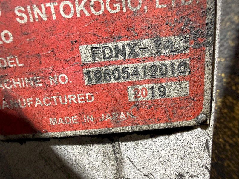 2019 Sinto model FDNX-I left hand automatic molding machine s/n 19605412010, with hydraulic system , controls, approx. mold count 725,834, feed belt conveyor with drive