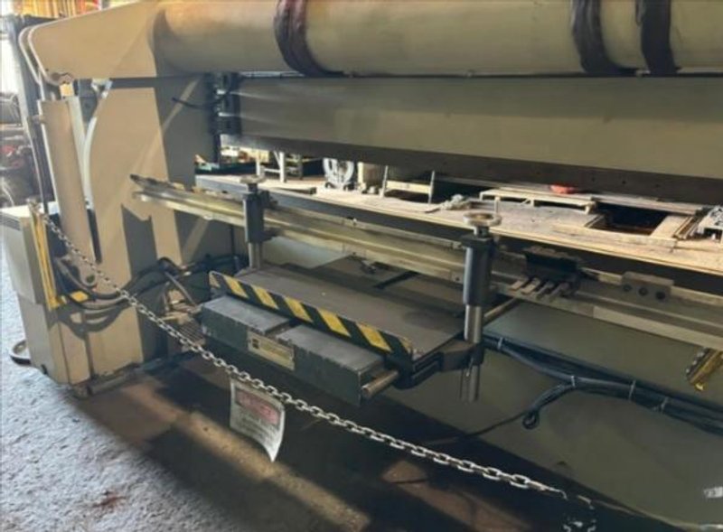 1995 Accurpress 710012 CNC Hydraulic Press Brake (#5577)