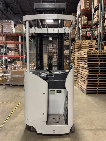 2015 UNICARRIERS SRX35N REACH TRUCK