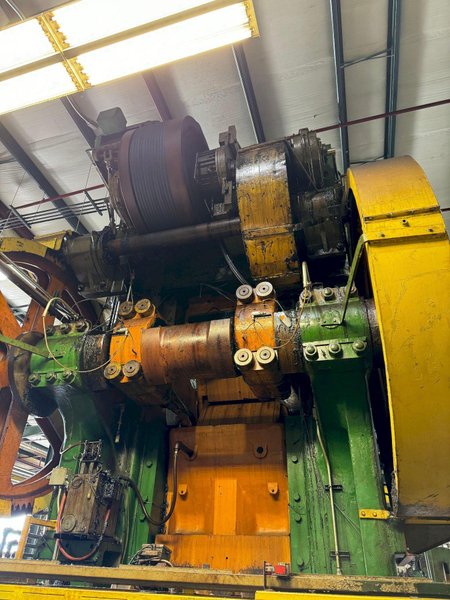 4000 TON BLISS NO. 33 KNUCKLE JOINT PRESS. STOCK # 0682824