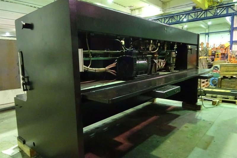 Amada Promecam GHP - 4060 x 20 mm