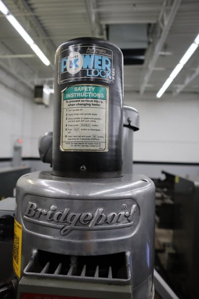 Bridgeport Series I-2HP Vertical Knee Mill, Acu-Rite 2-Axis DRO, Kurt Power Draw Bar, Mitutoyo Scale, X-Axis Power Feed, Chrome Ways