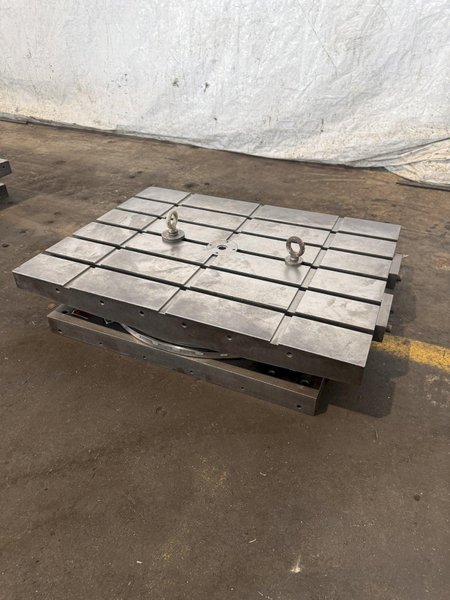 30" X 40" DEVLIEG AIR LIFT ROTARY TABLE. STOCK # 0221126