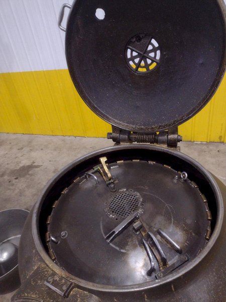 30" BARRETT MODEL #1100E MOTORIZED CHIP SPINNER / WRINGER w/ (2) CHIP PANS: STOCK #23373