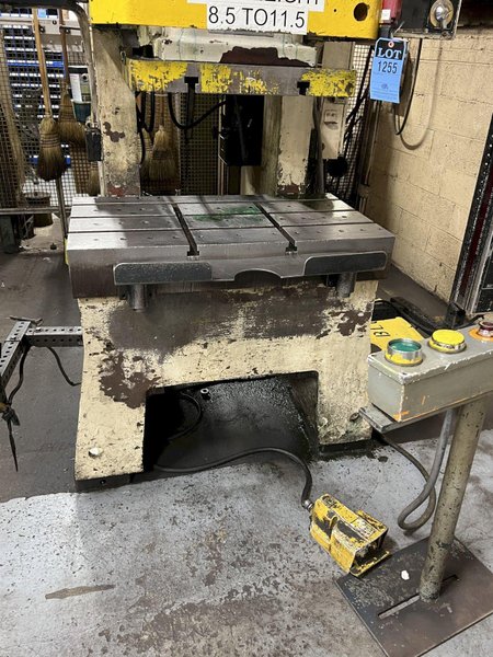 80 Ton Stamtec GAP Frame Press