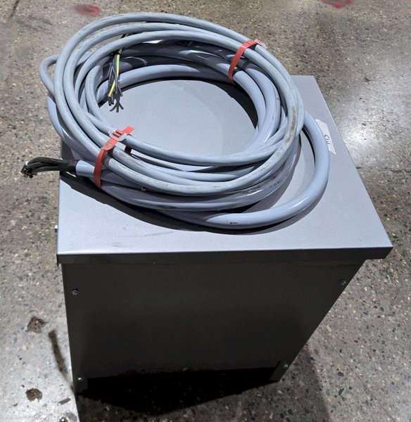 DONGAN 73-30-34945H 480V 30KVA Transformer USED