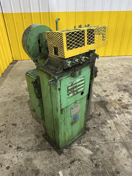 5/16" X 12 ROLL TORIN MODEL #1818-12 2-PLANE WIRE &amp; BAR POWERED STRAIGHTENER: YOBRO #23873