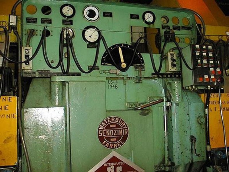 31" (787.4mm)  ZR23-31 WATERBURY FARREL SENDZIMIR MILL (13727)