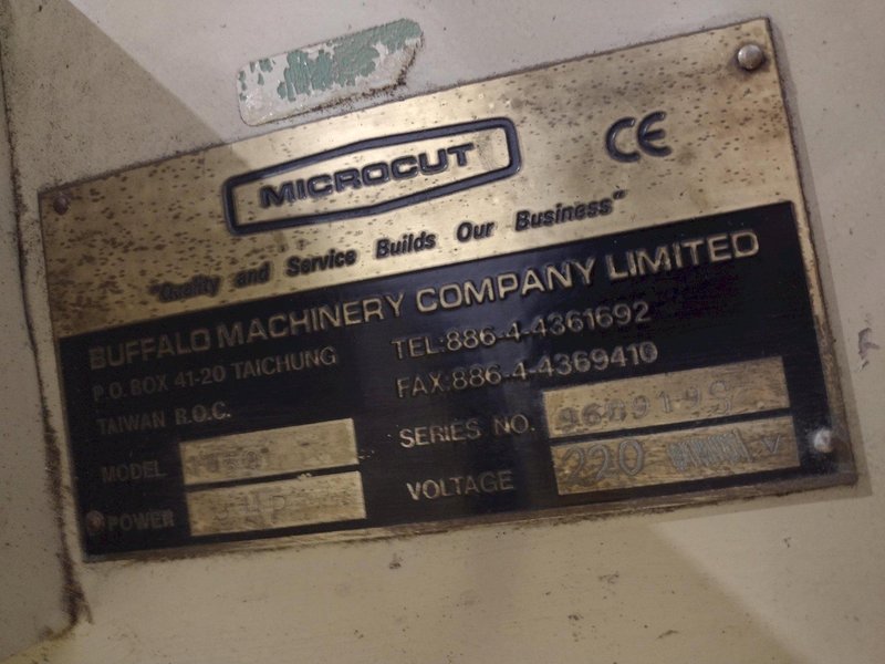 3 HP WILLIS  MODEL #MICRO CUT 1050 CNC TRAK AGE2 CONTROL RAM TYPE MILL: YOBRO #24806