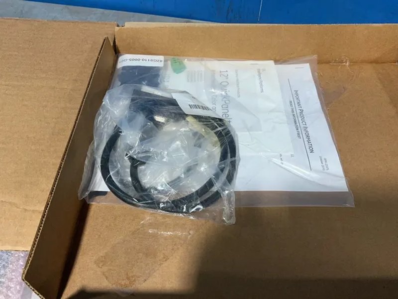 General Electric Quickpanel Operator Panel - Ic754vsi12ctd-kj