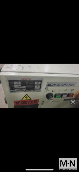 6 AXIS NACHI ROBOT MODEL MC70-05 MFG 2017