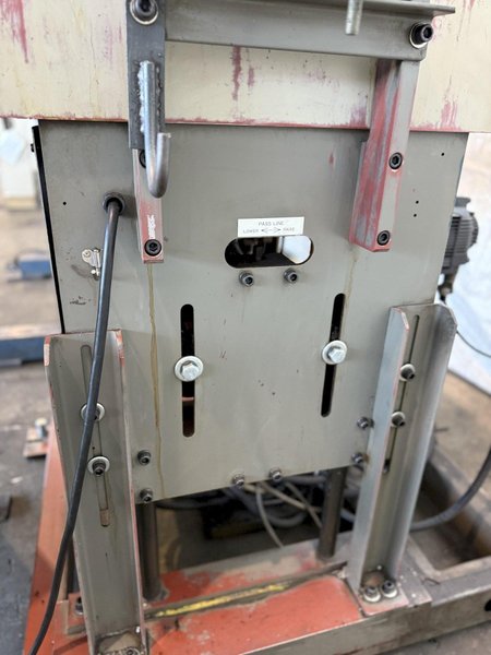 3,300 LB x 11.8" x .126" ORII SERVO FEEDLINE W/ DUAL UNCOILER. STOCK # 0130025.