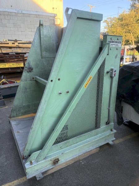 4000 LBS x 48" x 48" HERCULES IND MODEL HI-635 POWERED TILT DUMP HOPPER. STOCK # 1086026