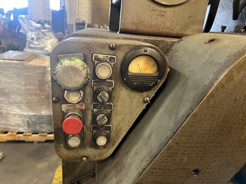Reed Model A25 3 Die Cylindrical Die Thrufeed Thread Rolling Machine