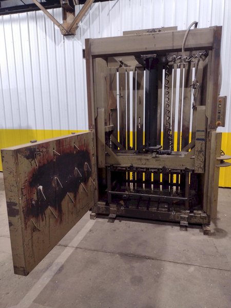 60" X 30" X 20 HP PIQUA MODEL #30 VERTICAL HYDRAULIC CARDBOARD BALER: STOCK 17413