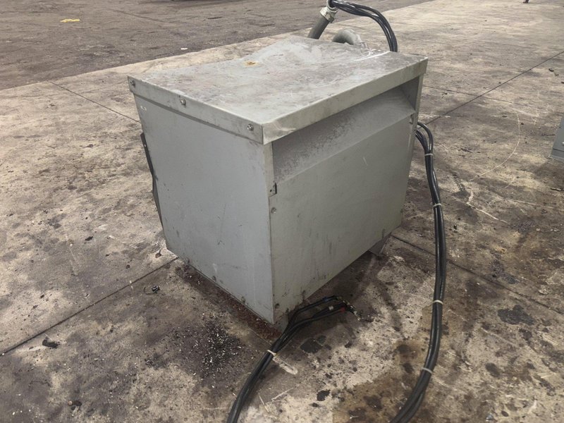 ACME 3 PHASE ELECTRICAL TRANSFORMER &amp; DISCONNECT: YOBRO #24140