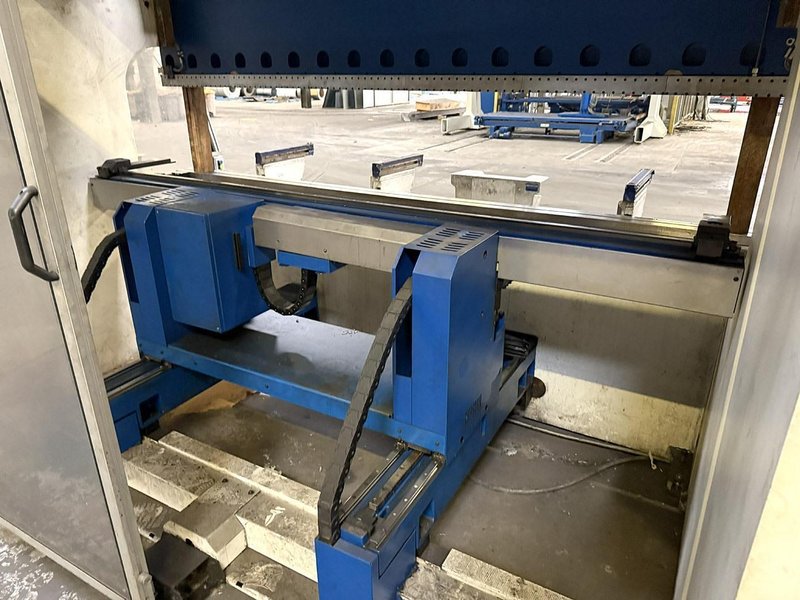 Trumpf trumabend - 230 ton x 3100 mm CNC