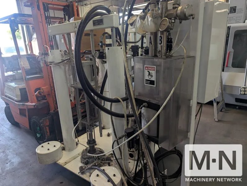 Fluid Automation 633-SR657-1M-LR PLC Meter-Mix Dispense System