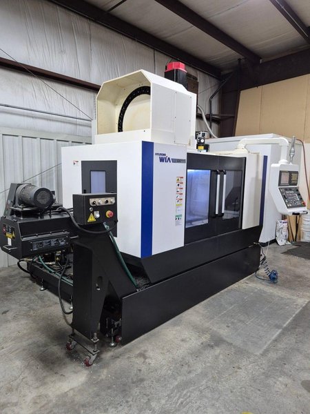 Hyundai Wia F500 Plus CNC Vertical Machining Center, 2016 – Fanuc Control, 12,000 RPM