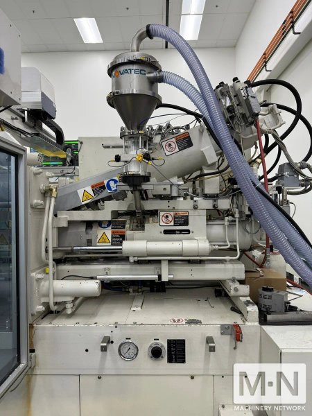 110 TON 3.2 / 2.4 OZ KRAUSS MAFFEI MODEL KM110-220-160 CZ 2-COLOR INJECTION MOLDING MACHINE MFG 2004