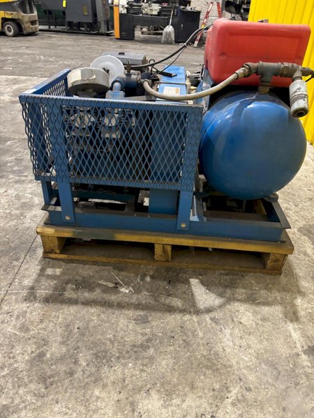 18 HP EMGLO MODEL #U18HGB-SM PORTABLE AIR COMPRESSOR &amp; KOHLER GAS POWERED ENGINE: YOBRO #24254