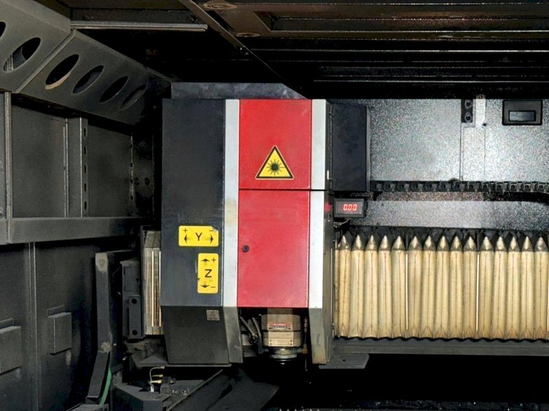 Amada Ensis 3015 AJ 9KW Fiber