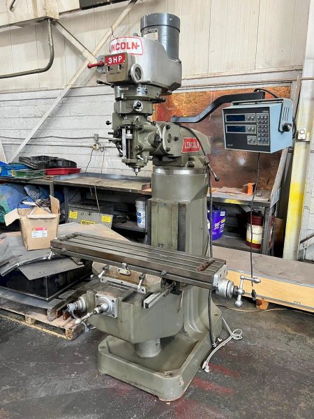 USED LINCOLN 9" X 42" KNEE MILL WITH 2-AXIS READOUT, Year: 1994