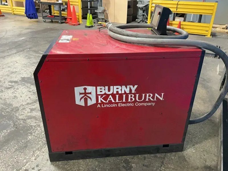 Kaliburn / Lincoln Electric 400 Amp Welder - Spirit Ii 400