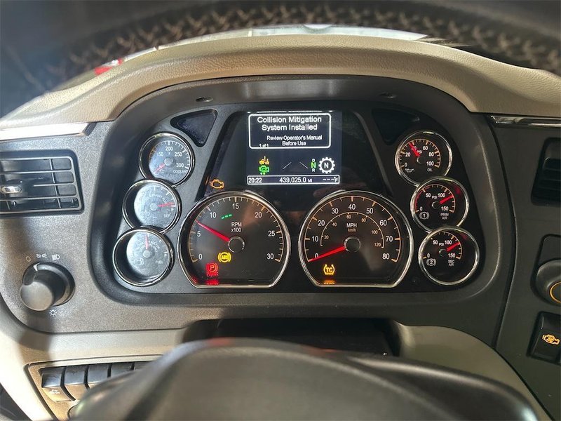 2020 Peterbilt 579 1XPBDP9X4LD650676