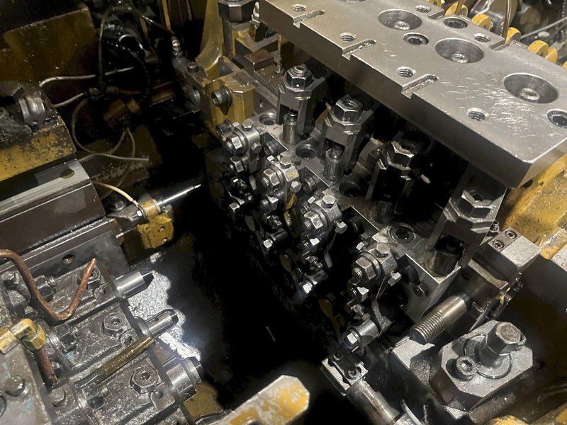 Nakashimada Model TH4-6A Four Die Progressive Header