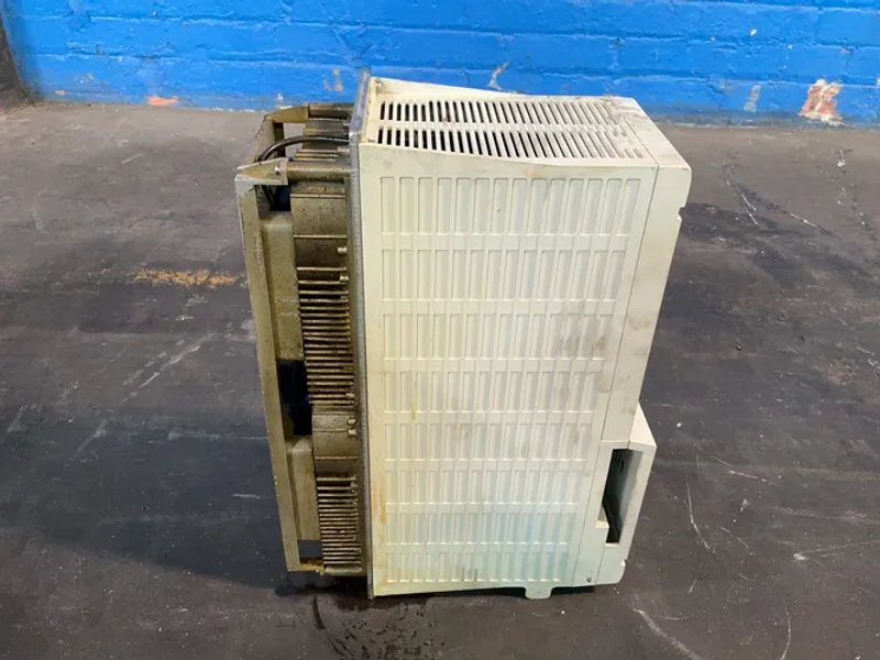 Mitsubishi 9 Kw Servo Drive Unit - Mds-c1-v1-90-n