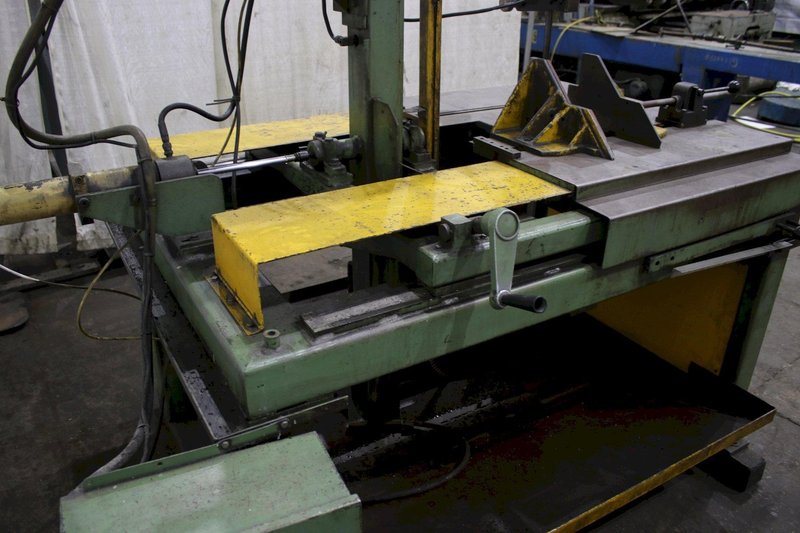 16" DOALL MODEL #U-1421 VERTICAL BANDSAW: STOCK #75793