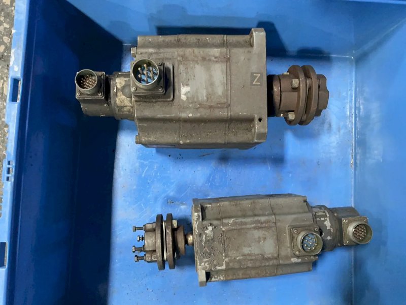 Servo Motors