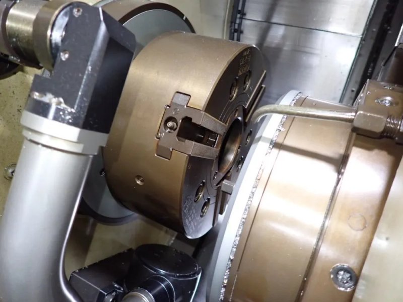 Okuma Corporation CNC Lathe - Multus B300-w
