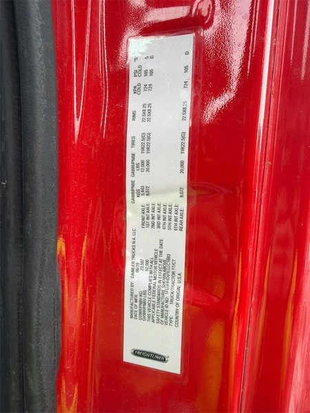 2020 Freightliner Cascadia 1FUJHHDV1LLLC1683