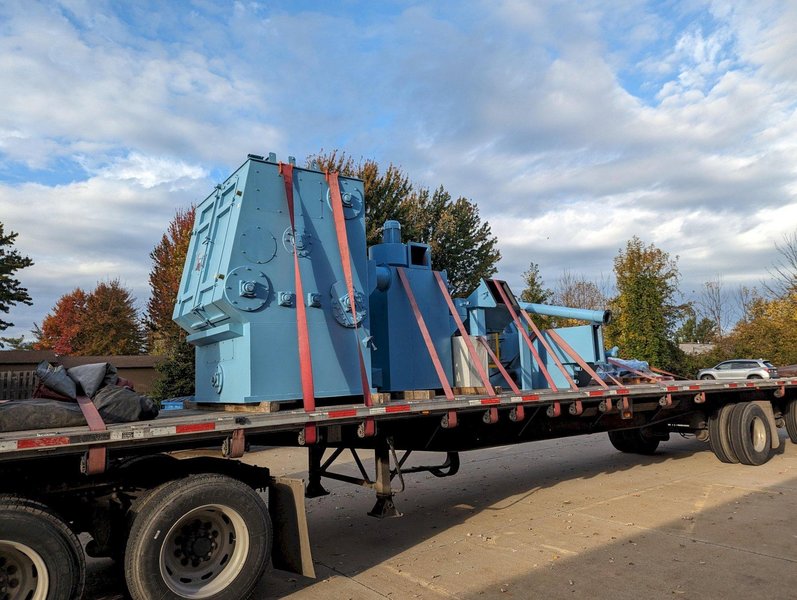 10 Cubic Foot Rubber Belt Tumble Shot Blast Machine "System" with Dust Collector