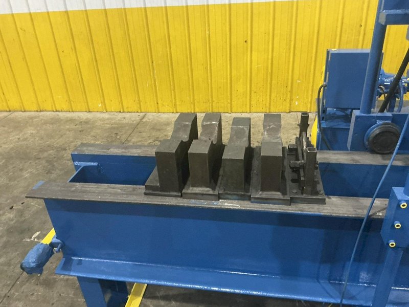 75 TON X 96" DRILCO TRAVELING HEAD HYDRAULIC STRAIGHTENING PRESS: YOBRO #25865