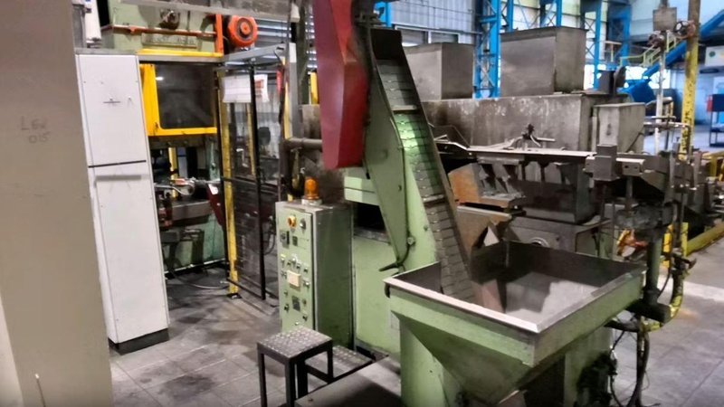 100 TON WILKINS &amp; MITCHELL HOT FORGING PRESS W/ SUB PRESS