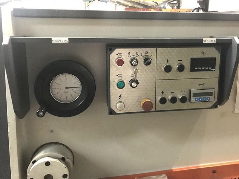 LVD - CS 3100 x 6 mm