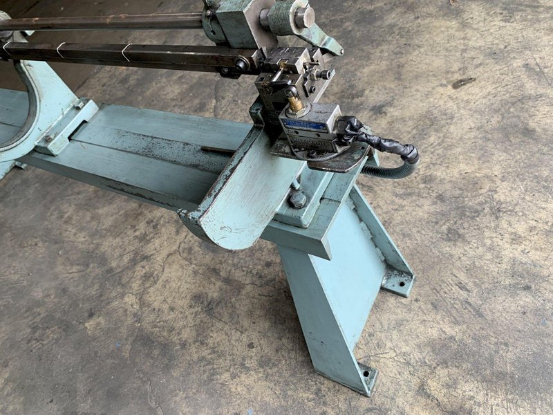 SHUSTER 1V18 WIRE STRAIGHTEN &amp; CUT OFF MACHINE (14629)