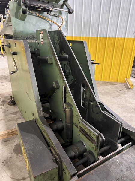 12,000 LB X 18" W X .25" FEED LEASE MODEL #FLCC-1860-P10 REVERSE LOOP COIL CRADLE STRAIGHTENER: STOCK #21163